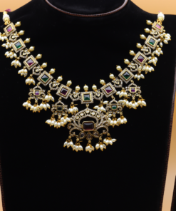 Kundan Guttapusalu Neckset