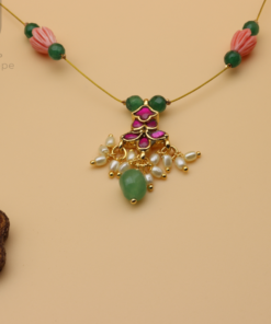 Jadau Invisible Chain