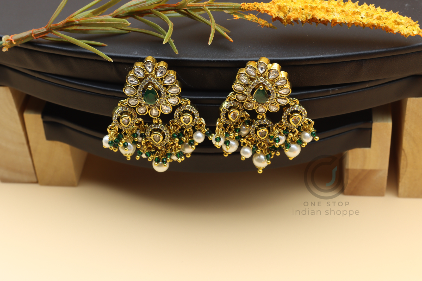 Pearl Kundan NeckSet - Image 2